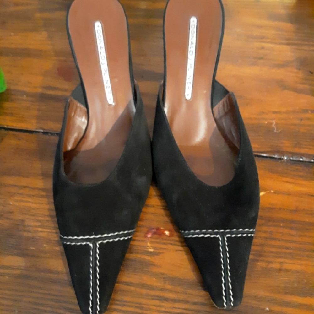 Donald J Pliner heels